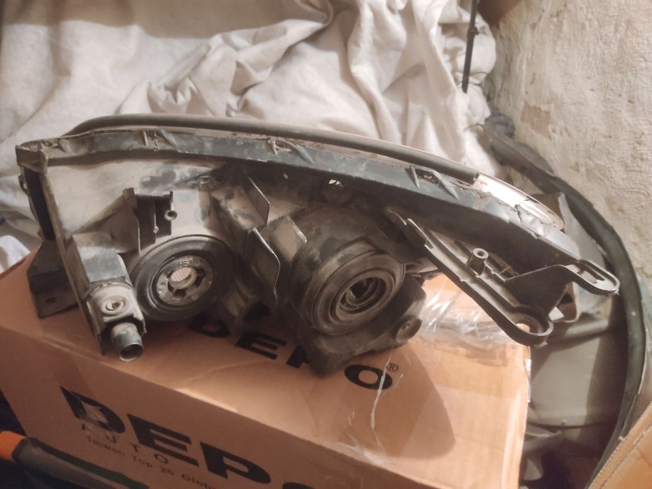 Фары RAV4 (Рав4) 30 кузов