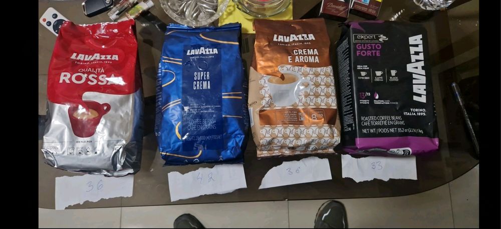 Кафе на зърна Lavazza 1кг Различни видове