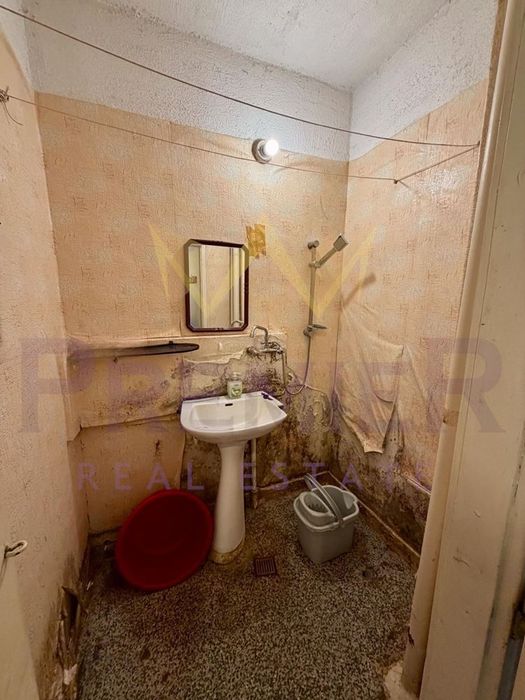 Продава се Двустаен апартамент в София, Свобода - 65 кв.м за 957 €/кв.м - Снимка #8