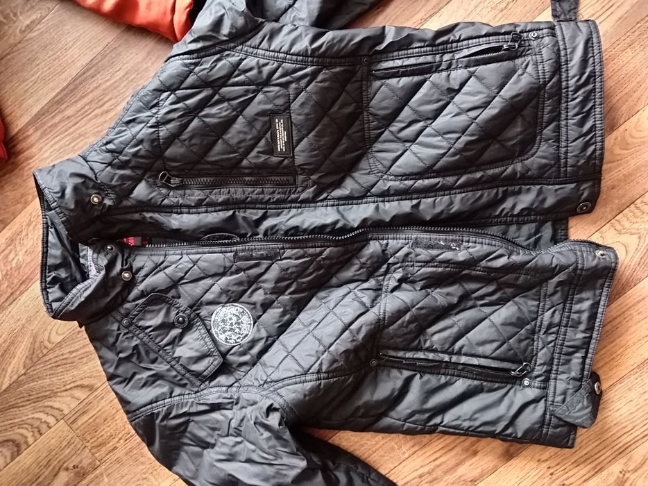 Продам фирменные детские куртки