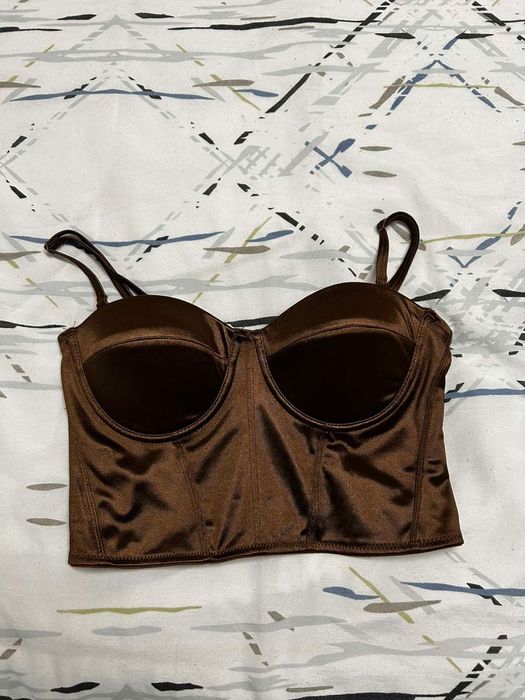 Кафяв топ за лятото