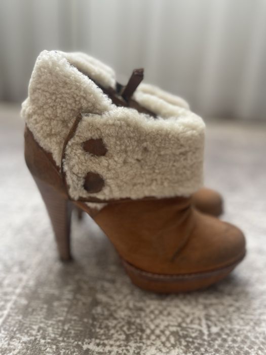 UGG оригинал зимние ботильоны