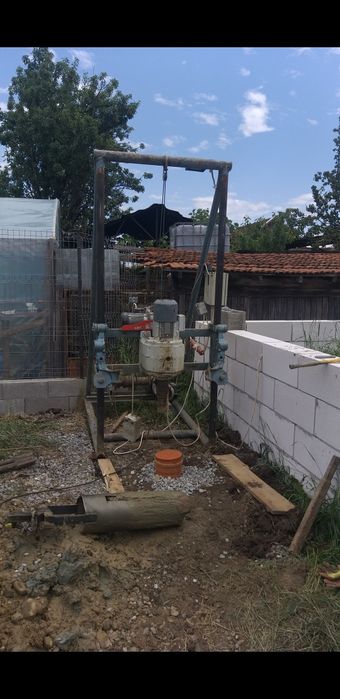 Foraje puturi apa  jud Hunedoara