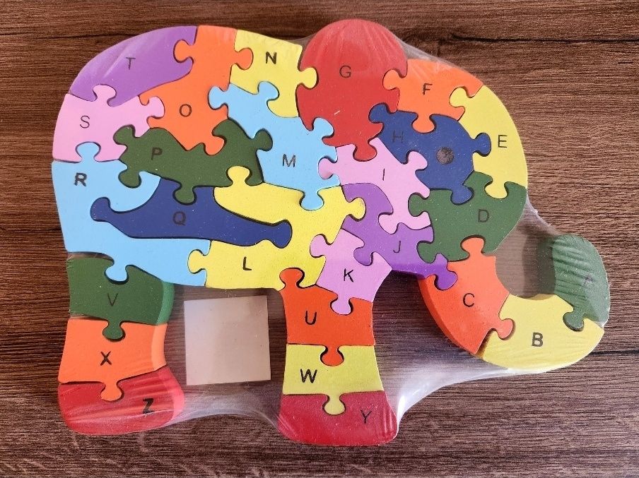 Puzzle lemn Alfabet și cifre Montessori