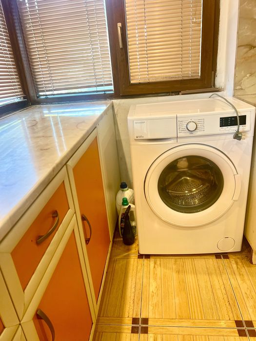 Дава се под наем Двустаен апартамент в Сливен, Колю Фичето - 55 кв.м за 204 € - Снимка #15