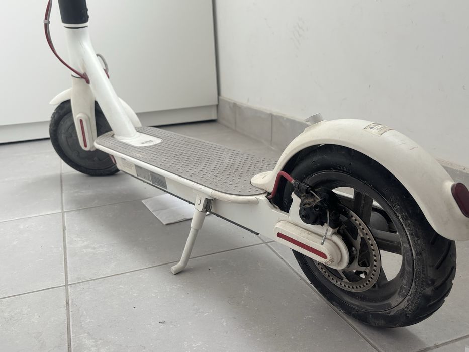 Trotineta electrica Xiaomi Mi M365.