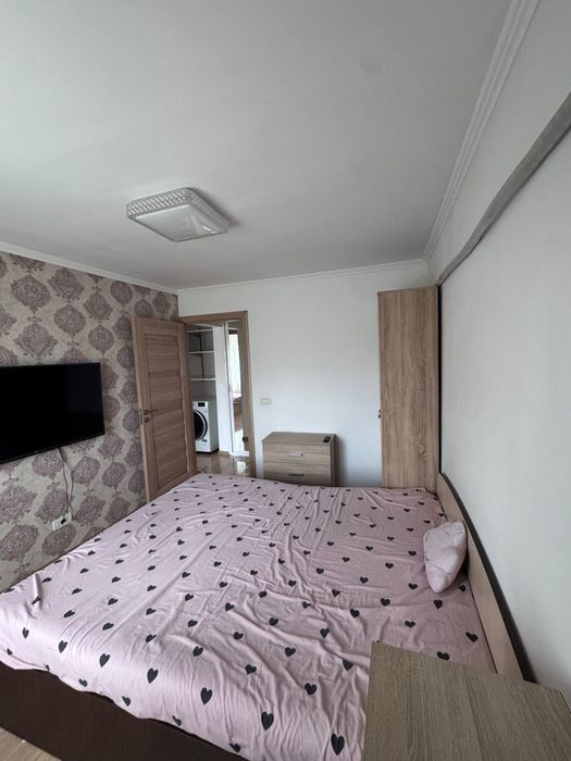 Apartament 3 camere Rovine