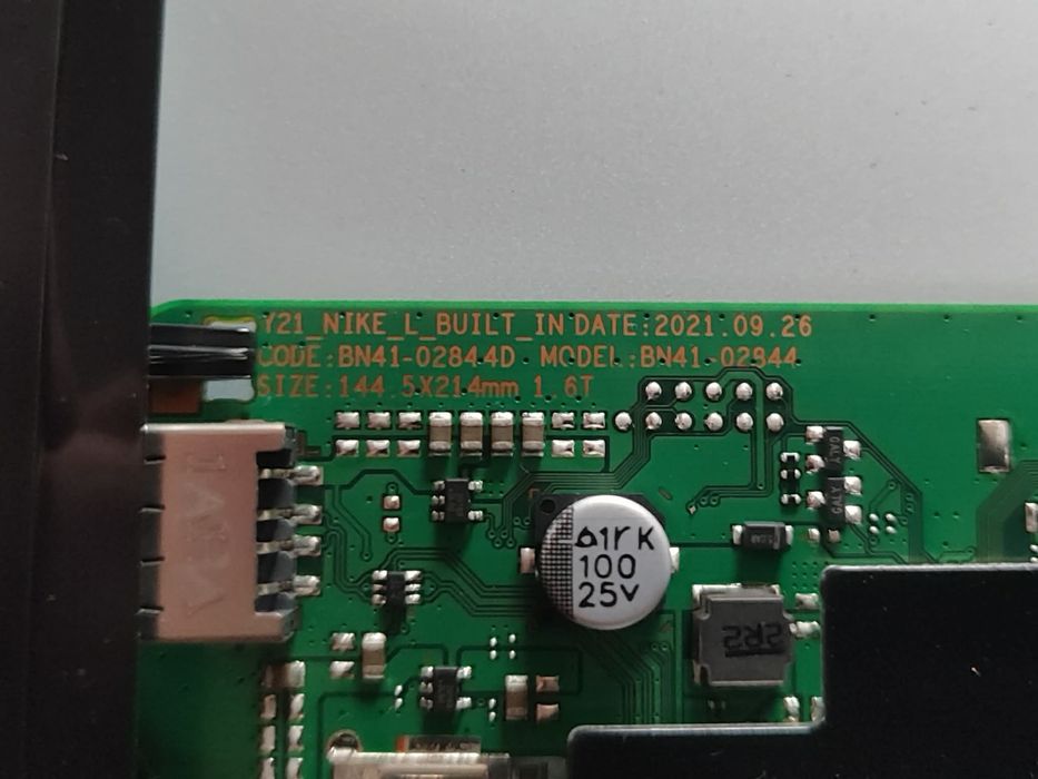 Main board BN94-17511A / BN41-02844 от TV SAMSUNG UE55AU9072U на части