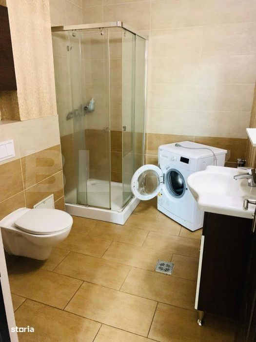 Apartament de vanzare, cu 2 camere, 54 mp, zona Cuza Voda