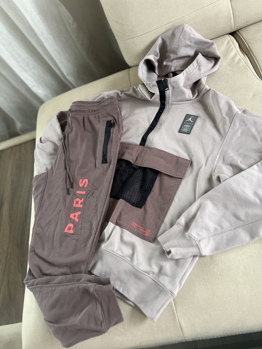 Nike екип Paris Saint-Germin худи и долно размер S