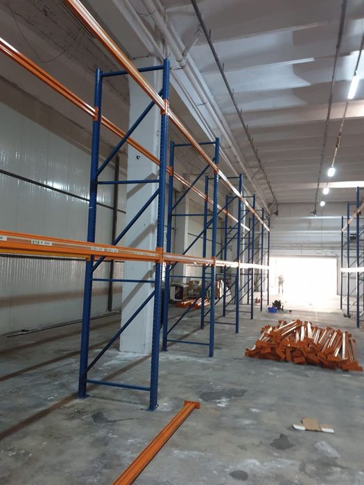 Rafturi metalice industriale