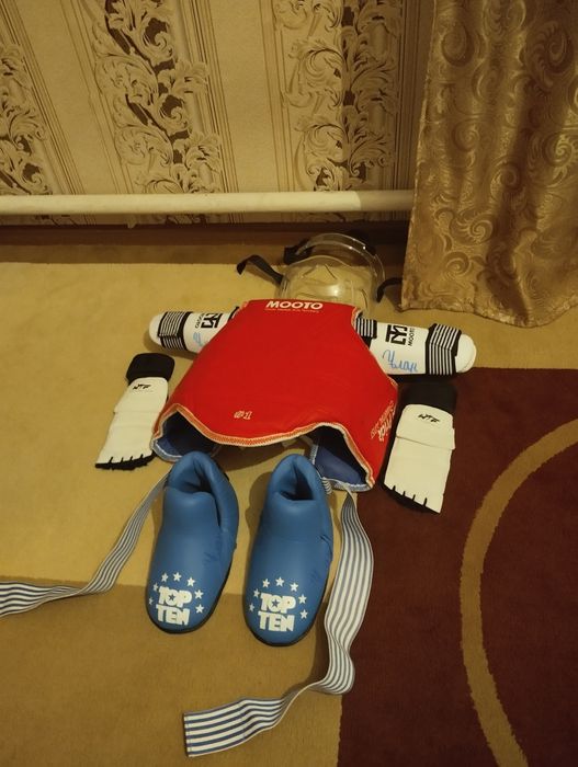 Форма для таэквондо 5-9лет. Экипировка.