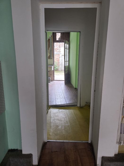 Продава се Магазин в Бургас, Център - 70 кв.м за 3715 €/кв.м - Снимка #2