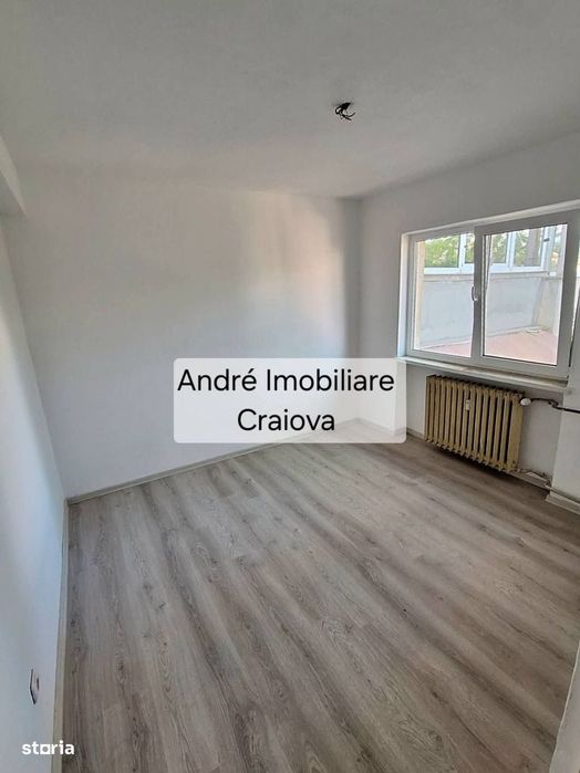 3 CAMERE DECOMANDATE DE VÂNZARE,Valea Roșie,Etaj intermediar