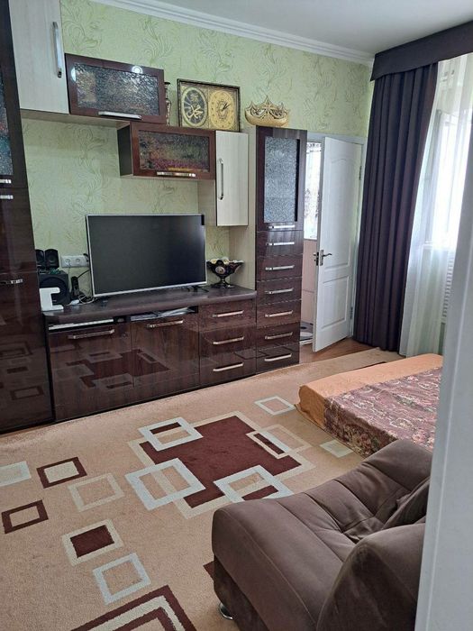 Срочно продаётся квартира 1/5/5