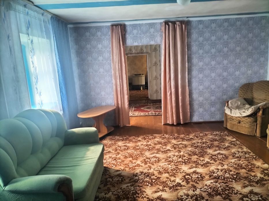 Дом с участком в посёлке