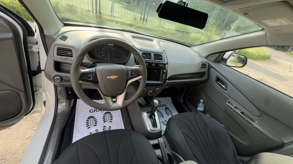 Chevrolet Cobalt 2025 — 5
