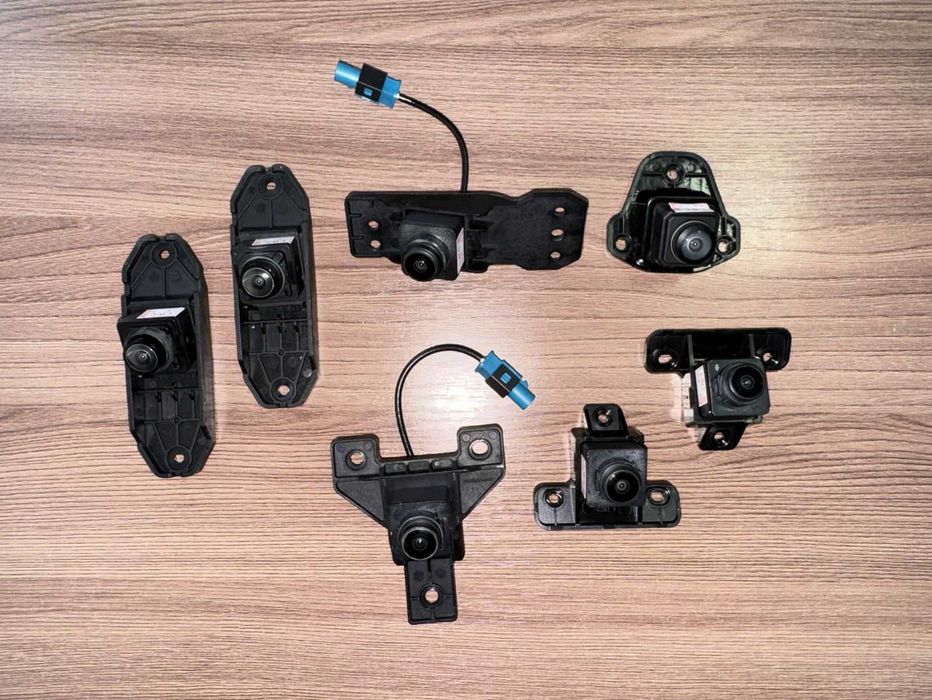 Камера переднего вида