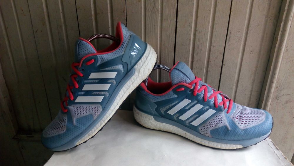 '' Adidas Supernova ST''оригинални маратонки 39 номер