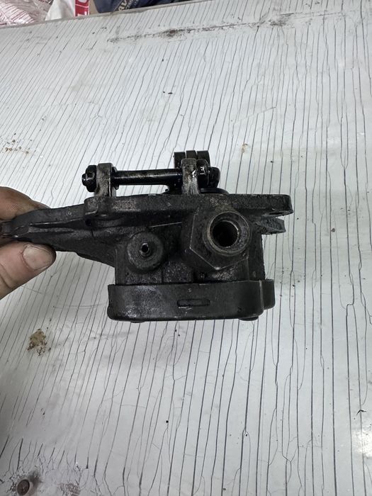 Вакум Помпа Mercedes Sprinter W901 212/312D