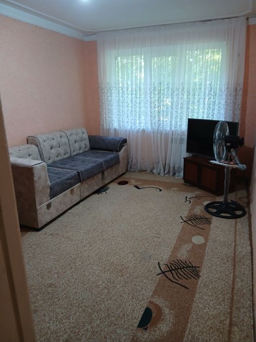 Сдам квартиру в аренду  на длительный срок.
