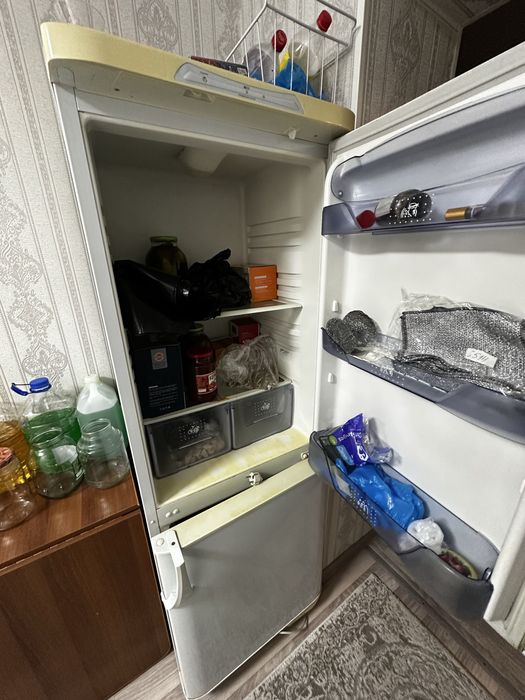 Продам холодилник бирюса, состояние хррошее