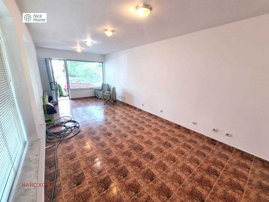 Дава се под наем Офис в София, Център - 50 кв.м за 300 € - Снимка #4