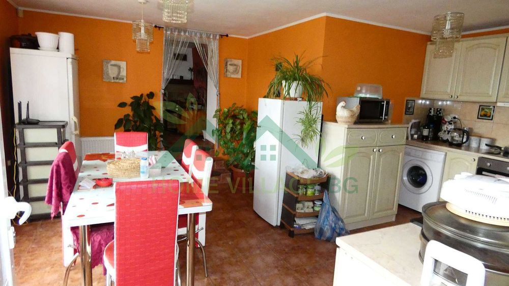 Прекрасна къща, готова за ползване, само на 10 минути от Провадия