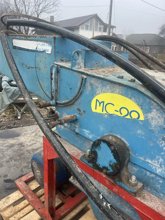 Moara de uruiala Tehnofavorit Mc 22 kw