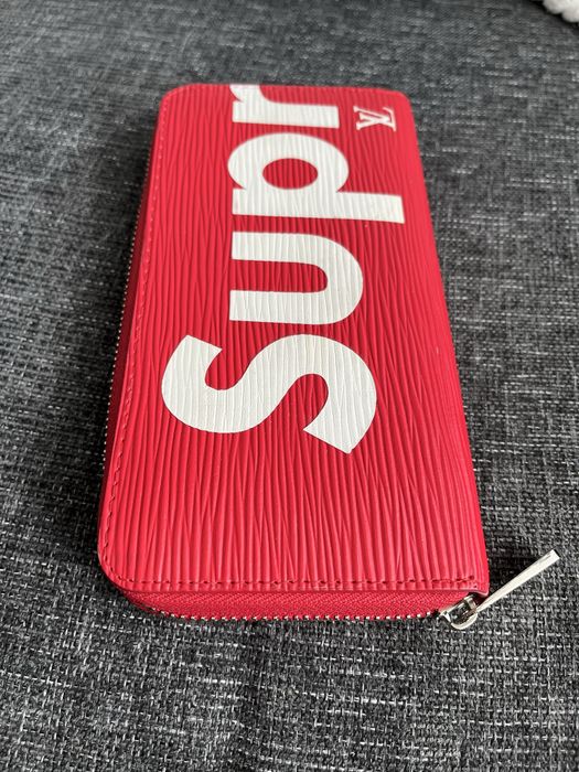 Портмоне Louis Vuitton x Supreme Wallet Zip Around Epi Red