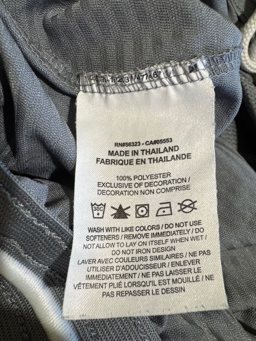 3 броя NIKE Shorts.