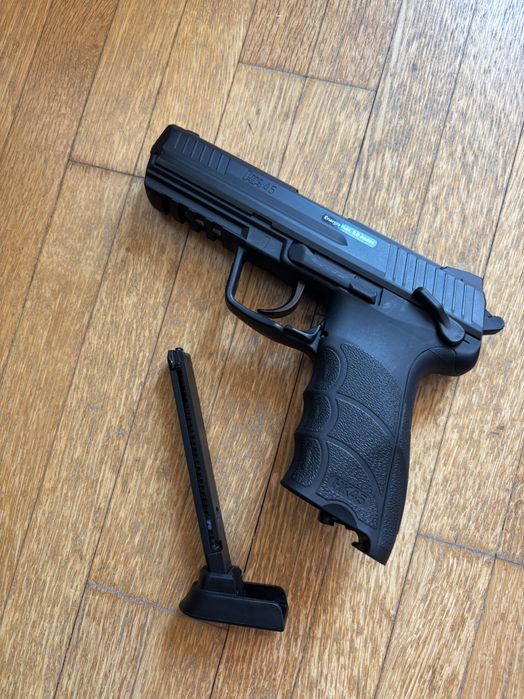 Airsoft - Пистолет HK 45 ( CO2 / 2J ) + 8 CO2 Капсули на Walther