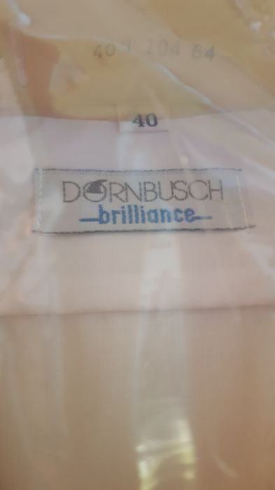 Cãmaşã albã pt bãrbați 30 ron bucata