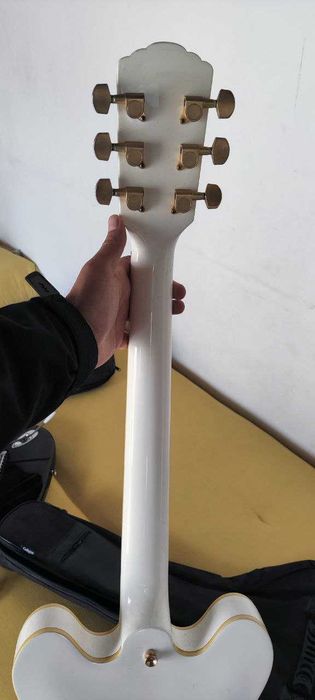 Электрогитара Xaviere