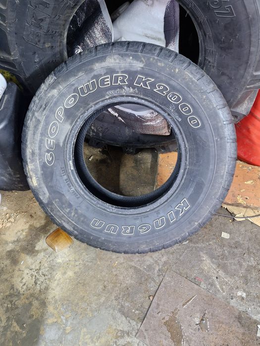 Продам шины  безкамерка