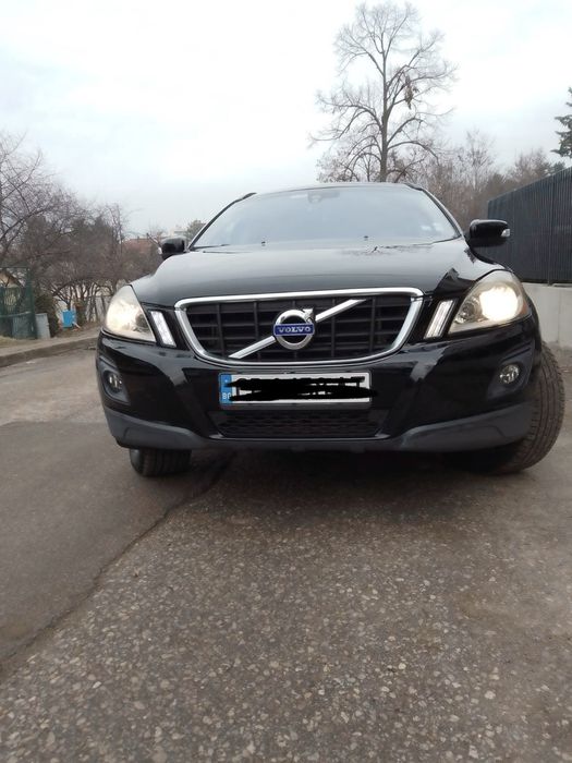 ВОЛВО XC60  дизел 2009 г. В ДВИЖЕНИЕ, кара се ежедневно!