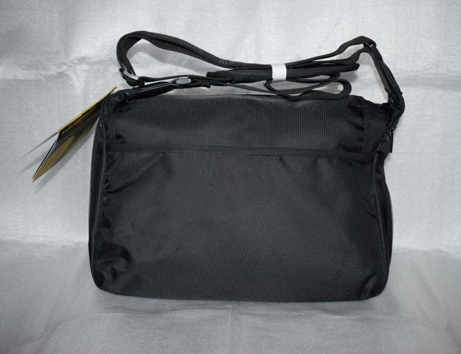 Сумка "RIVACASE" для фотоаппарата