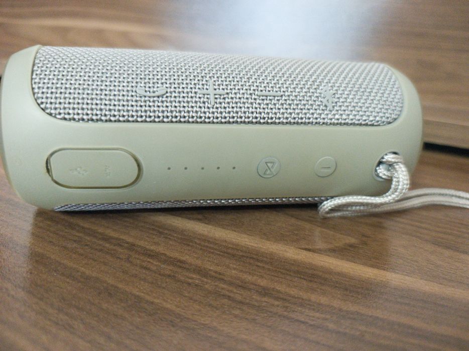 Колонка Jbl flip 3