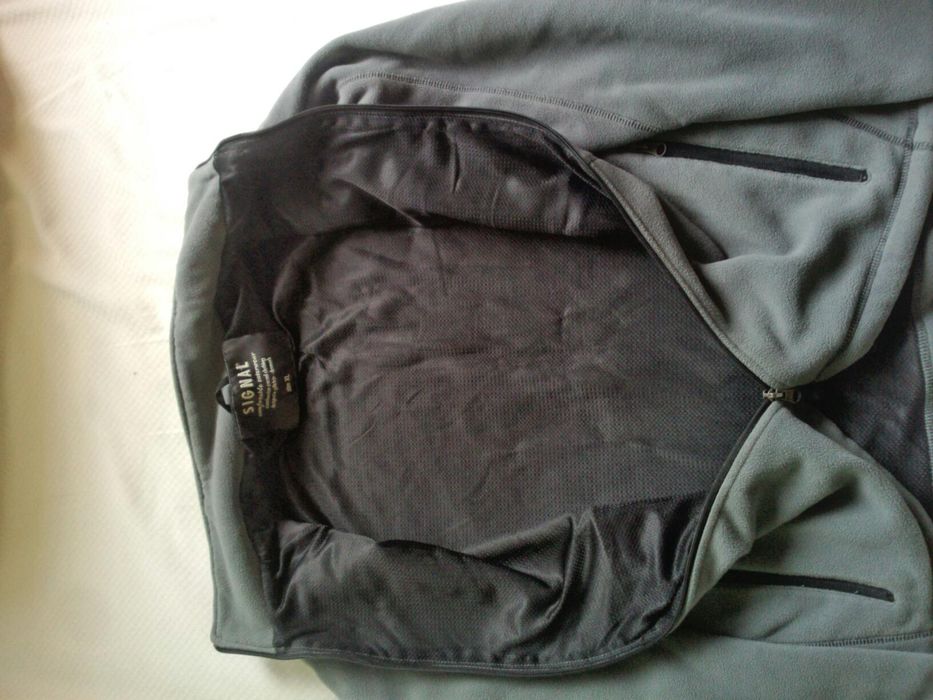 Провавам оригинално висококачествено топло поларче