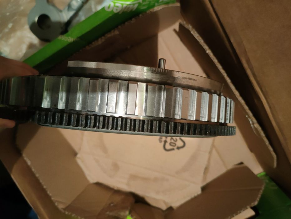 Ambreiaj cu volanta masa dubla Renault Trafic Opel Vivaro 1.6