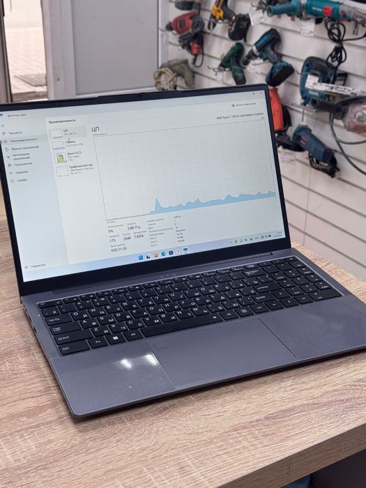 Ноутбук Castom GS-R7(os14b)