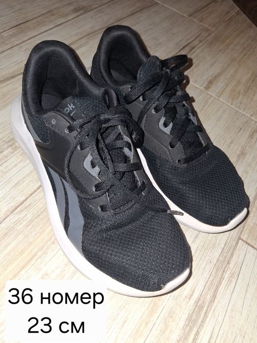 Маратонки Adidas 36 номер