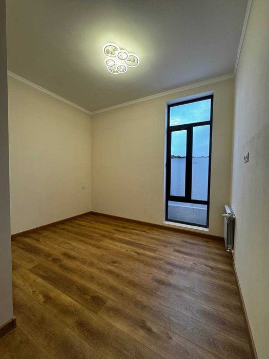 Новые 1 комнатные квартиры на земле. 35м2. Евроремонт. М. Ашрафи