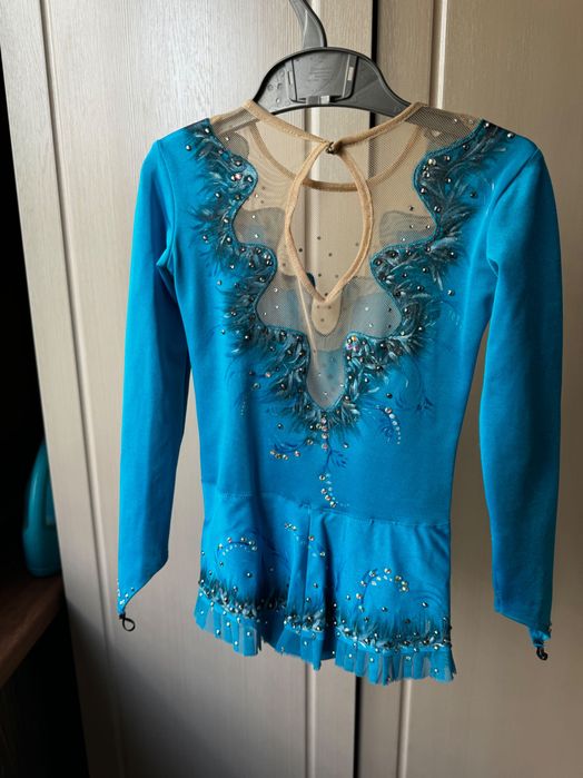 Костюм гимнастический