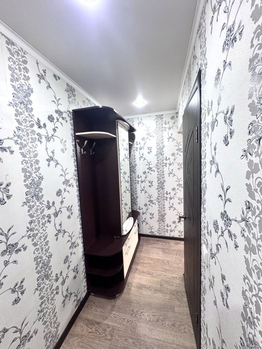 2 комнатная, Космонавтов 3