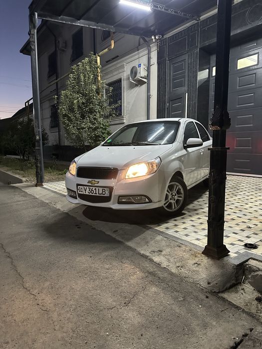 Chevrolet nexia 3