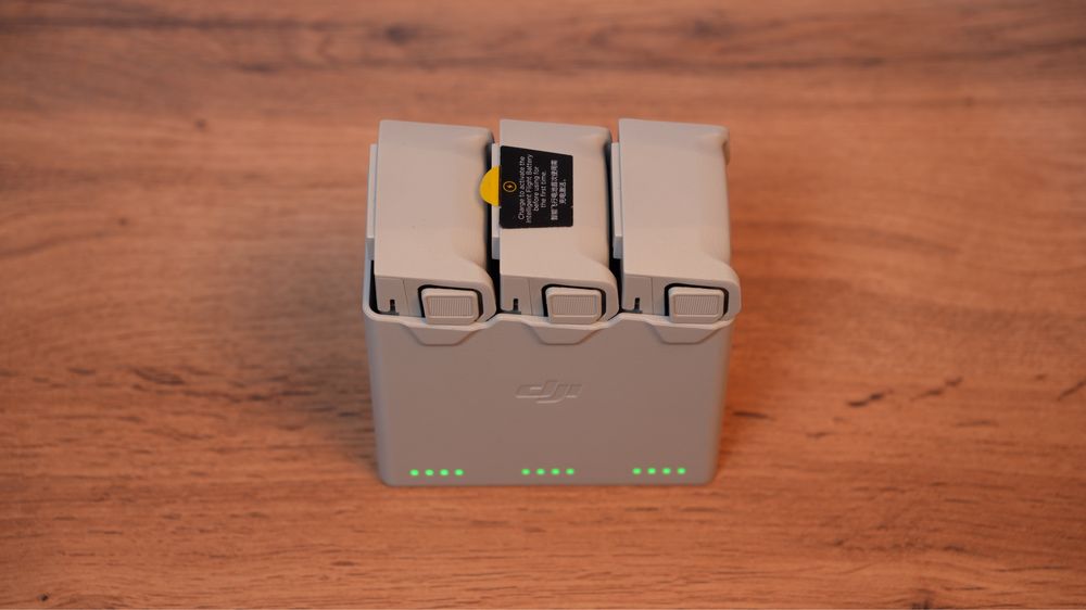 DJI Mini 4 Pro Fly More Combo Plus