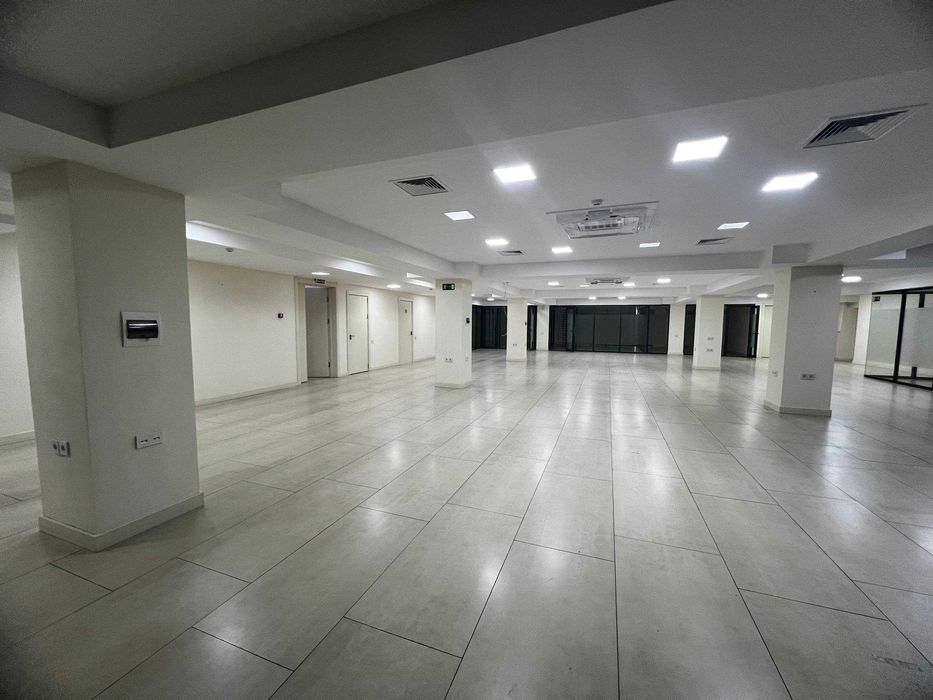 Аренда / 600 м² open space в бизнес-центре на Ойбеке, 3 этаж (55)