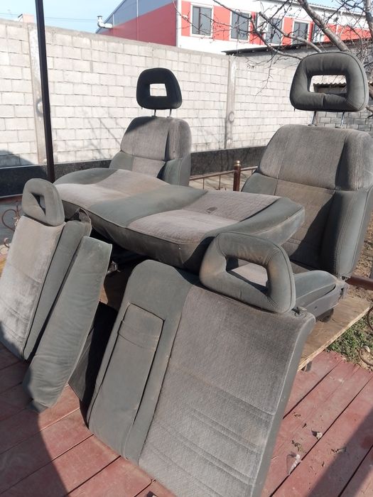 Мазда сидения бар