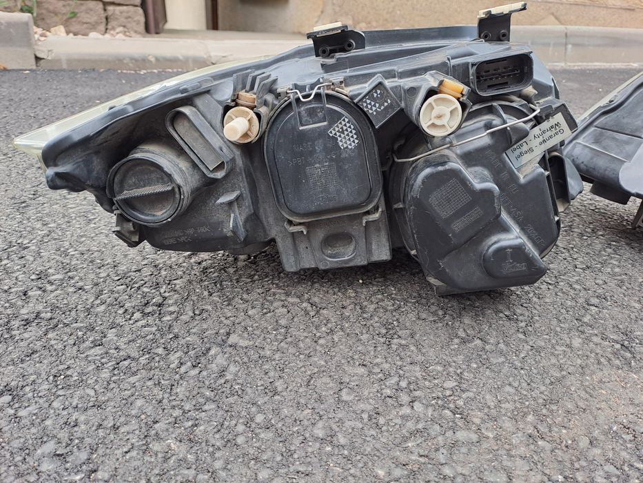 Фарове БМВ  е90 е91